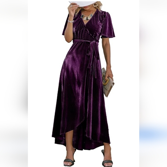 NWT Simplee Plus Elegant Purple Velvet Wrap Maxi Dress Size 1X - Picture 1 of 7